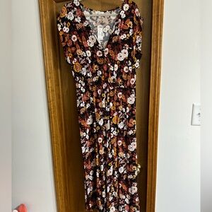 Women's wide leg jumpsuit, size XL. NWT